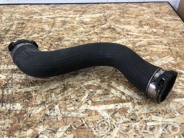 Mercedes-Benz E W212 Tubo flessibile intercooler 