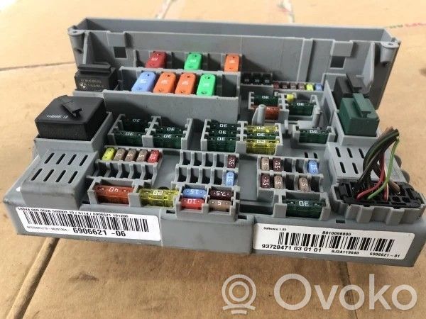 BMW 3 E90 E91 Fuse box set 