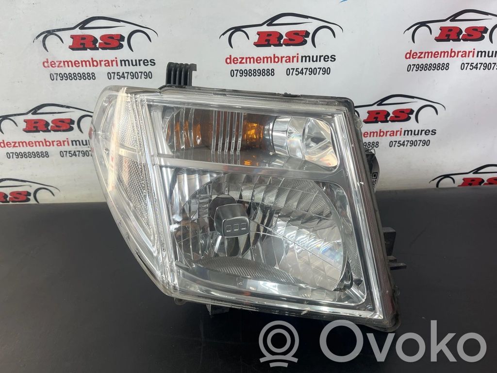 Nissan Navara D40 Priekšējais lukturis 