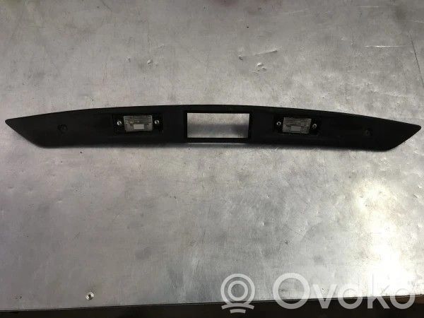 Volkswagen Tiguan Trunk/boot trim cover 