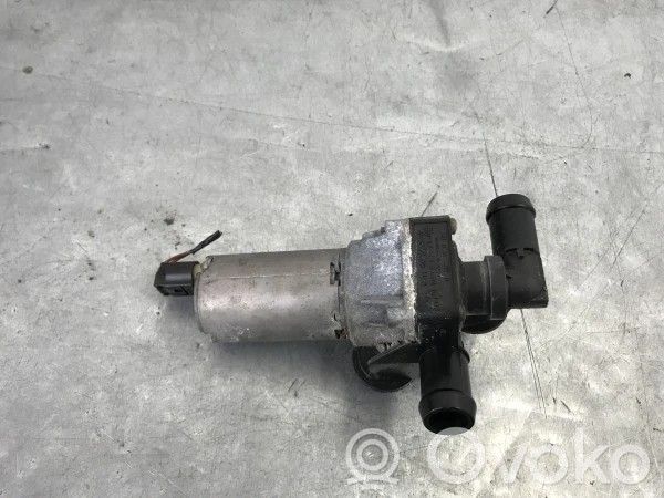 Vesipumppu   6928246,72753