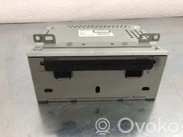 Ford Focus Radio / CD-Player / DVD-Player / Navigation 
