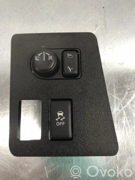 Nissan Qashqai+2 Bouton de commutateur rétroviseur latéral 
