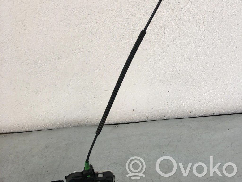 Opel Insignia A Rear door lock 