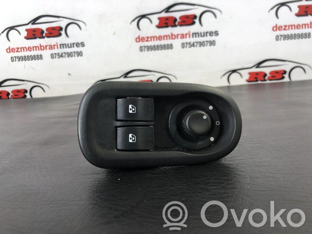 Nissan NV400 Electric window control switch 