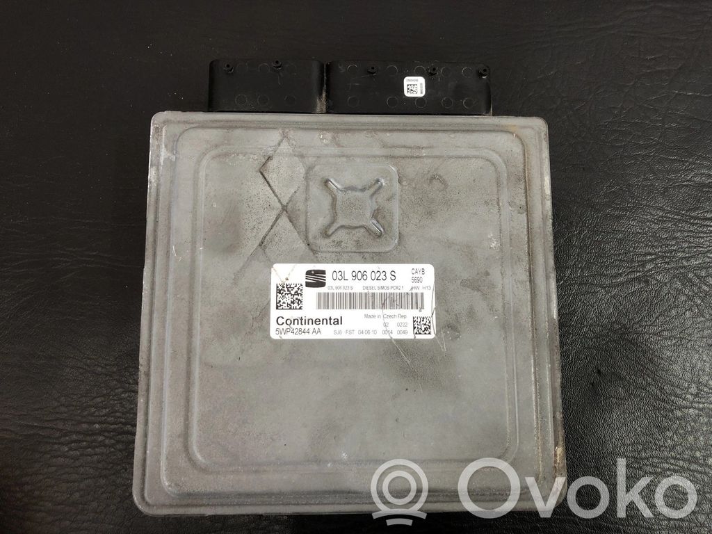Seat Ibiza IV (6J,6P) Komputer / Sterownik ECU silnika 