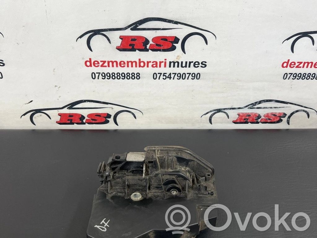 BMW X3 F25 Serratura portiera anteriore 