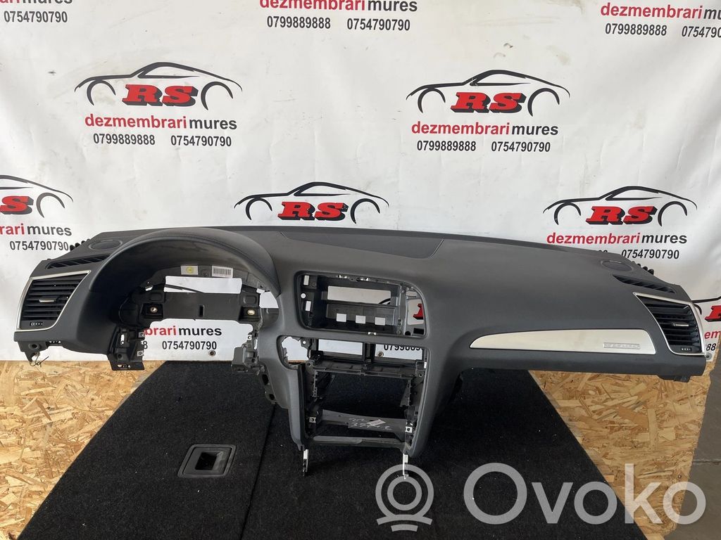 Audi Q5 SQ5 8R Bord 