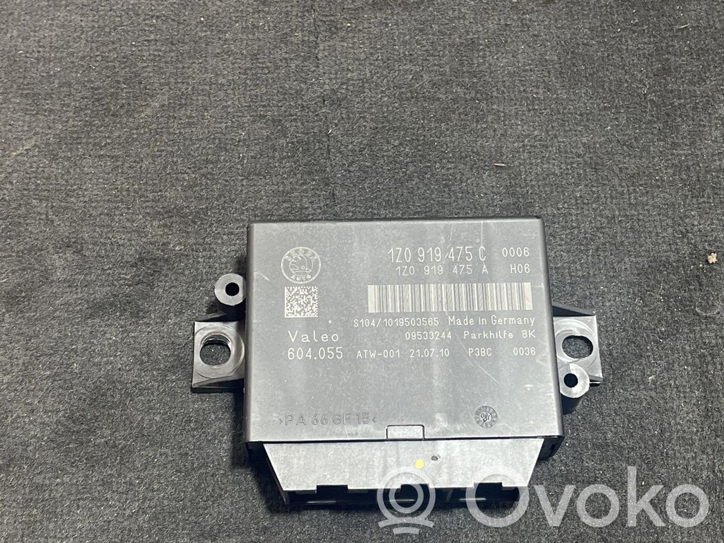 Skoda Superb B6 (3T) Parking PDC control unit/module 