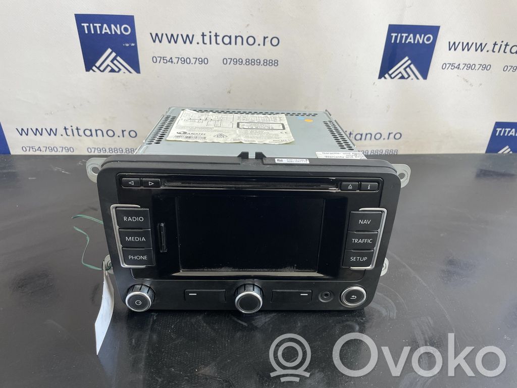 Panel / Radioodtwarzacz CD/DVD/GPS   3C0035279J,263094