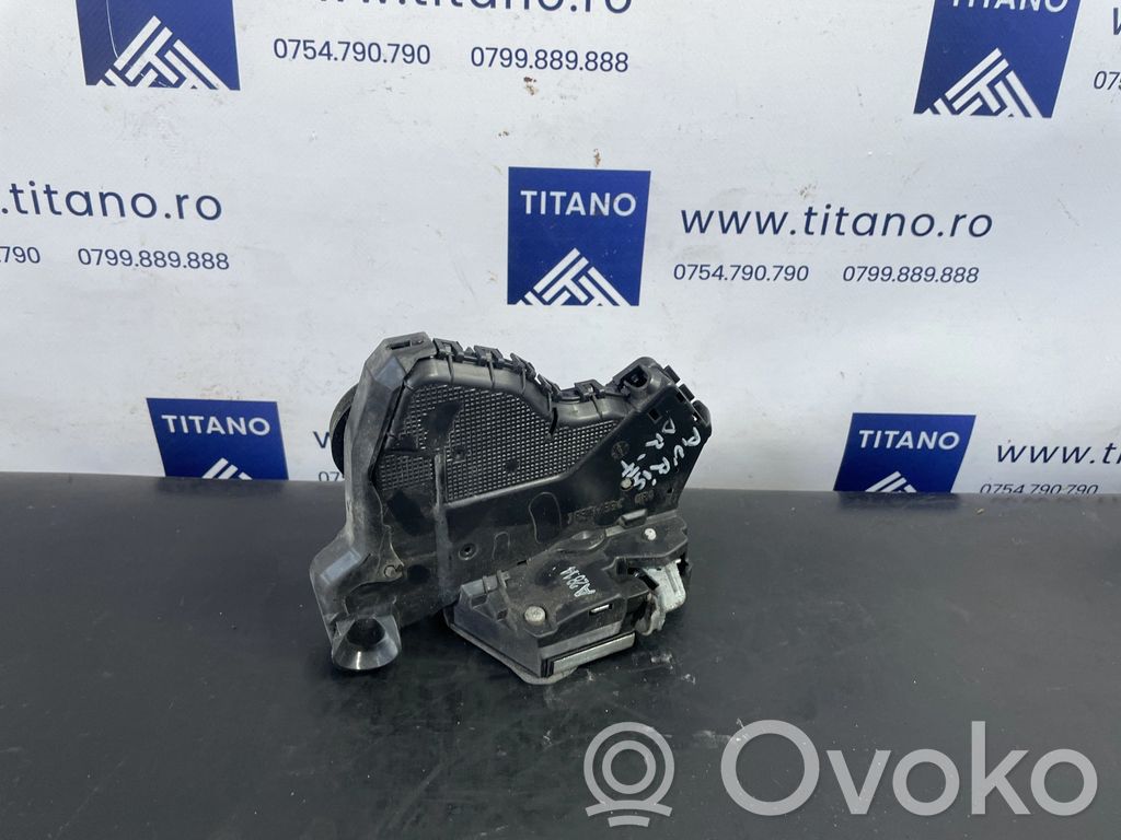 Toyota Auris E180 Serratura portiera anteriore 