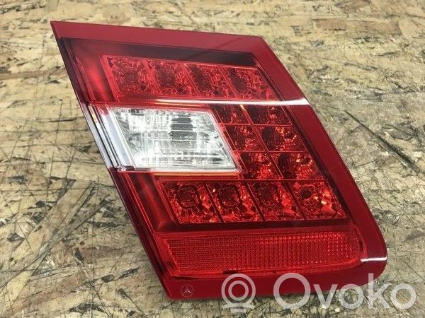 Mercedes-Benz E W212 Luci posteriori del portellone del bagagliaio 