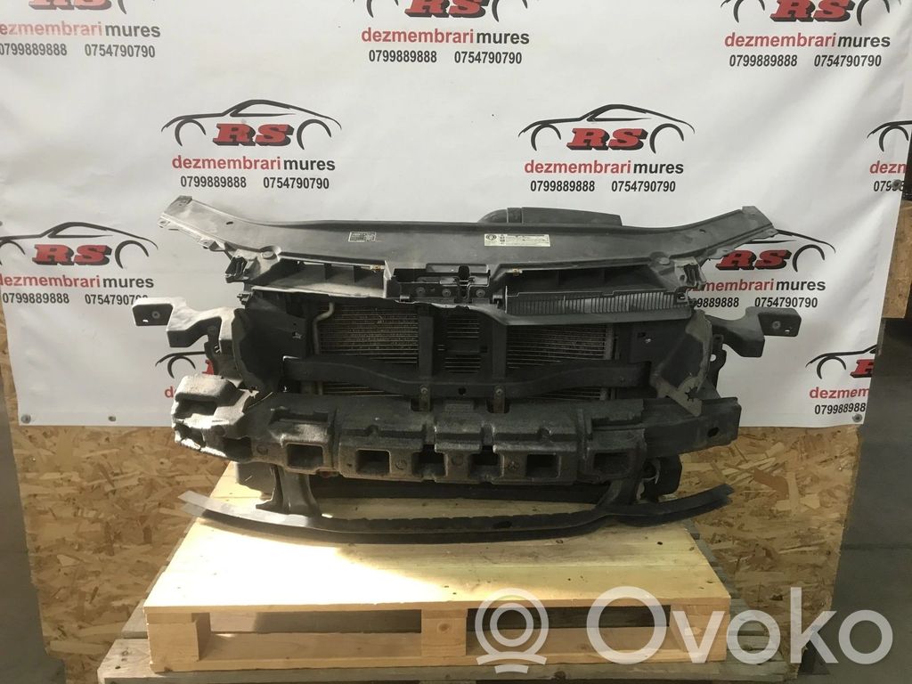 Volkswagen PASSAT B6 Support de radiateur sur cadre face avant 