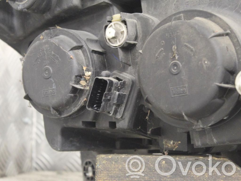Headlight/headlamp
