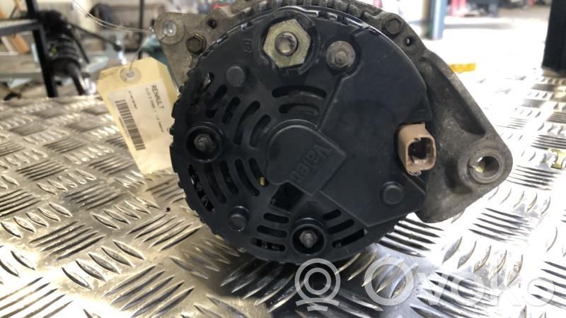 Renault Clio II Ģenerators 