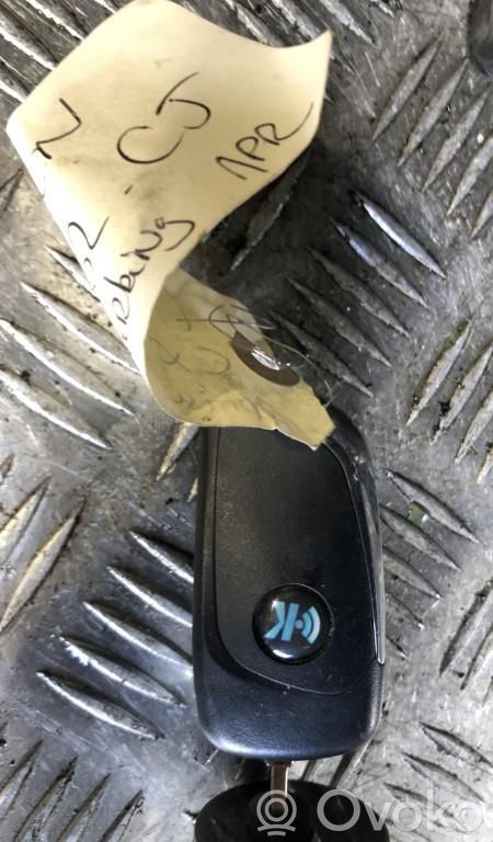 Citroen C4 Grand Picasso Užvedimo spynelė 