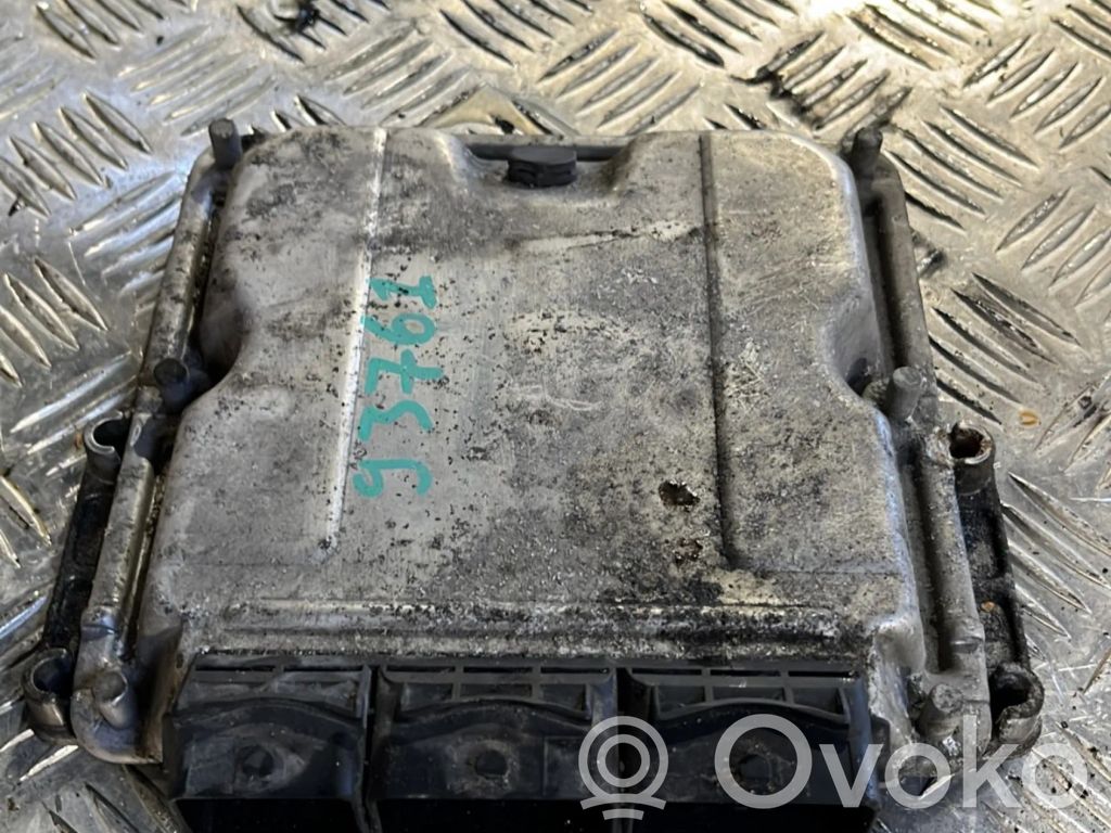 Renault Laguna II Engine control unit/module 