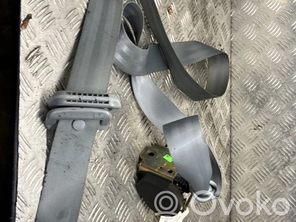 Renault Twingo I Cinturón delantero 