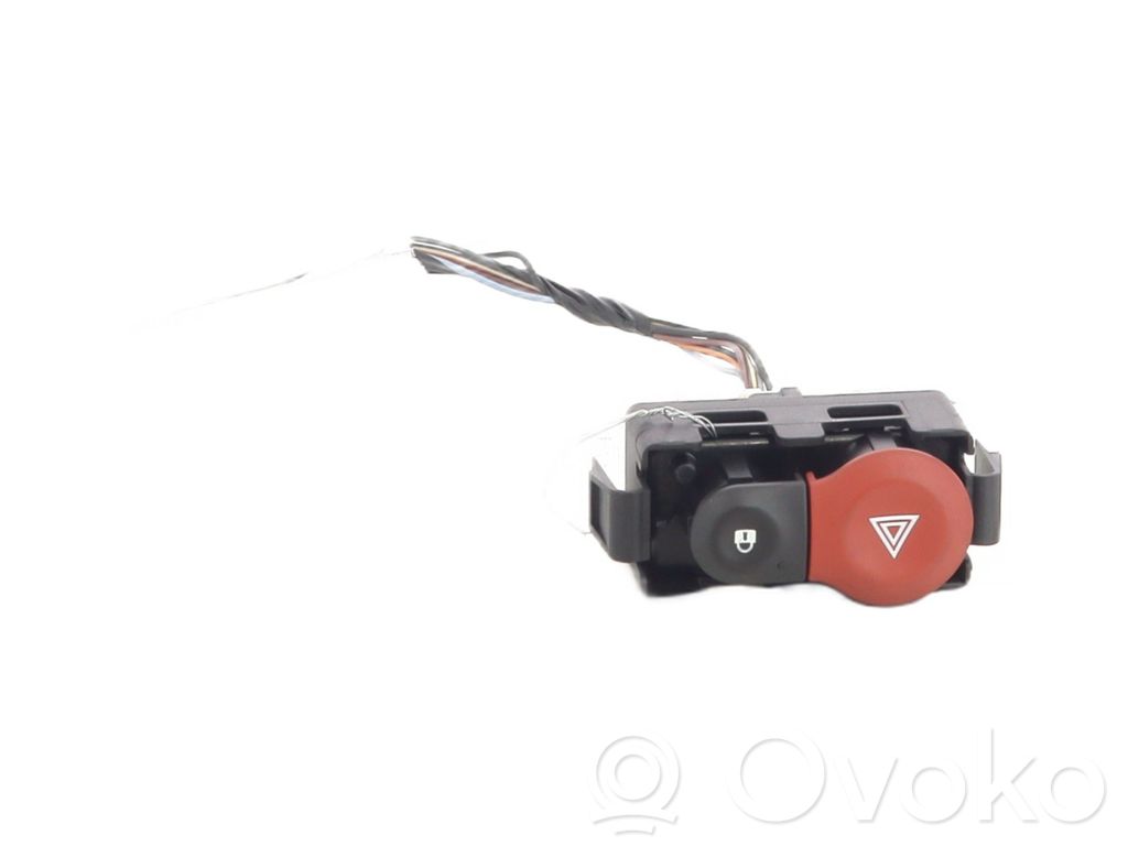 Renault Clio III Hazard light switch 