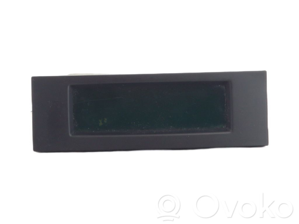 Peugeot 3008 I Screen/display/small screen 