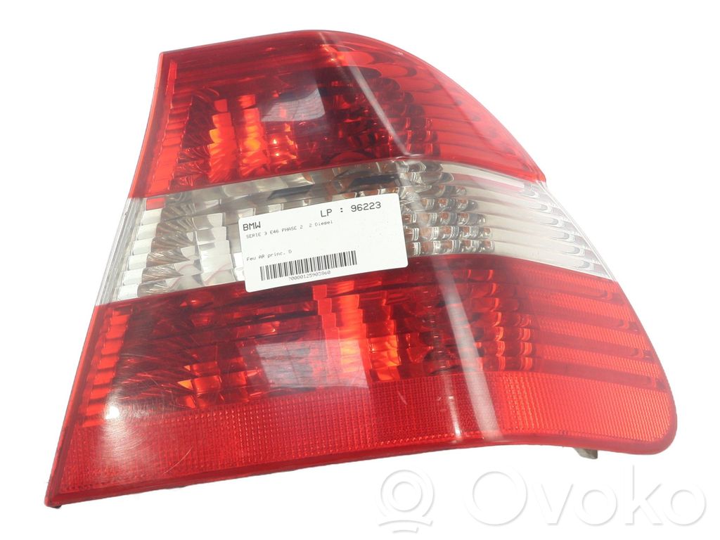 BMW 3 E46 Galinis žibintas kėbule 