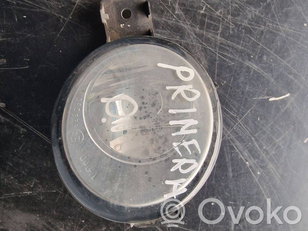 Nissan Primera Miglas lukturis priekšā 