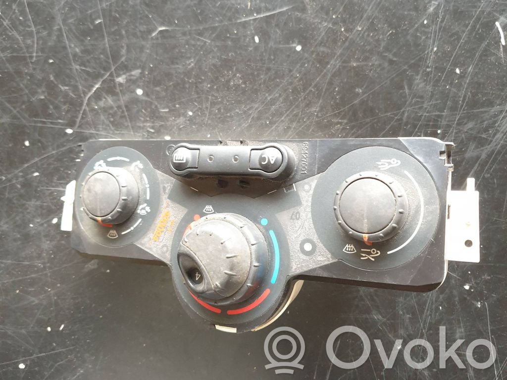 Renault Megane II Climate control unit 