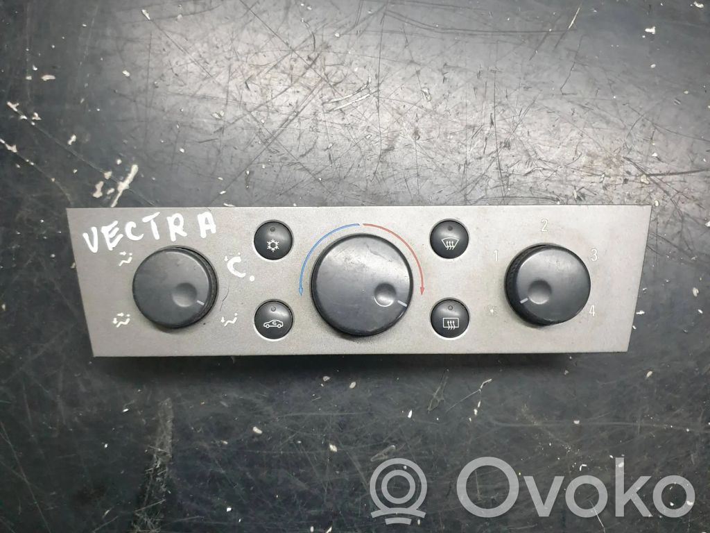 Opel Vectra C Climate control unit 