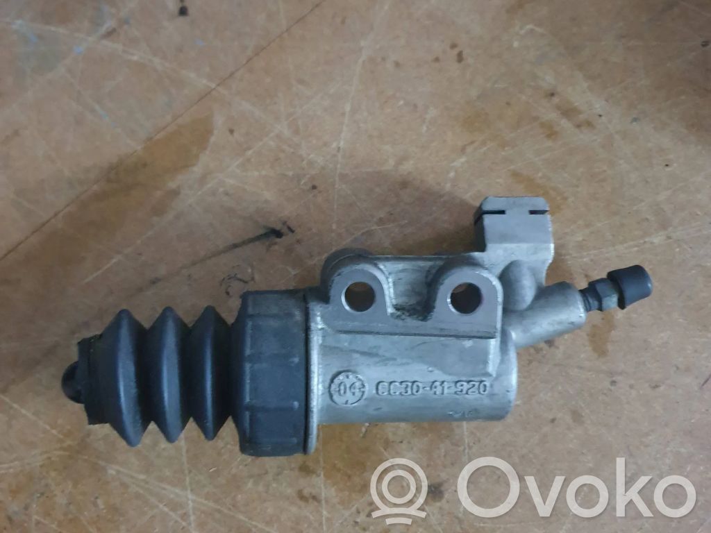Mazda 5 Cilindro maestro de embrague 