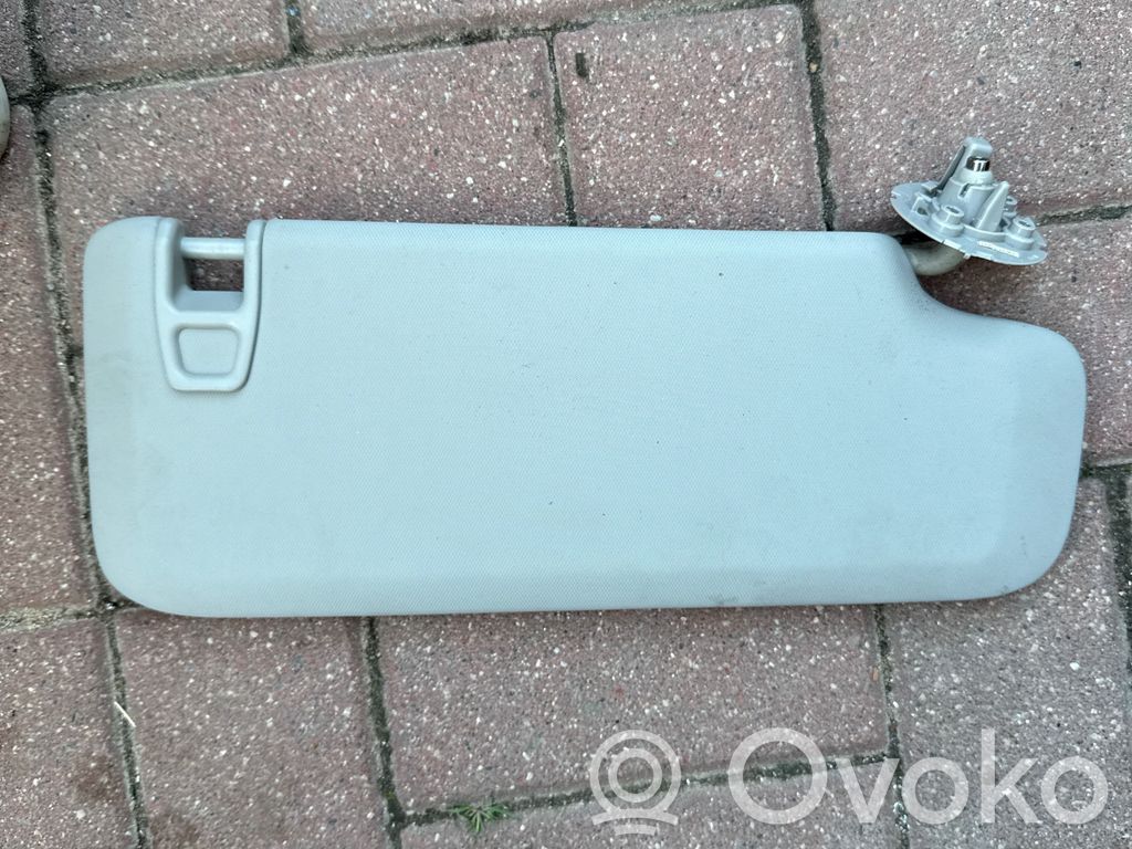 Opel Astra J Saulessargu panelis 