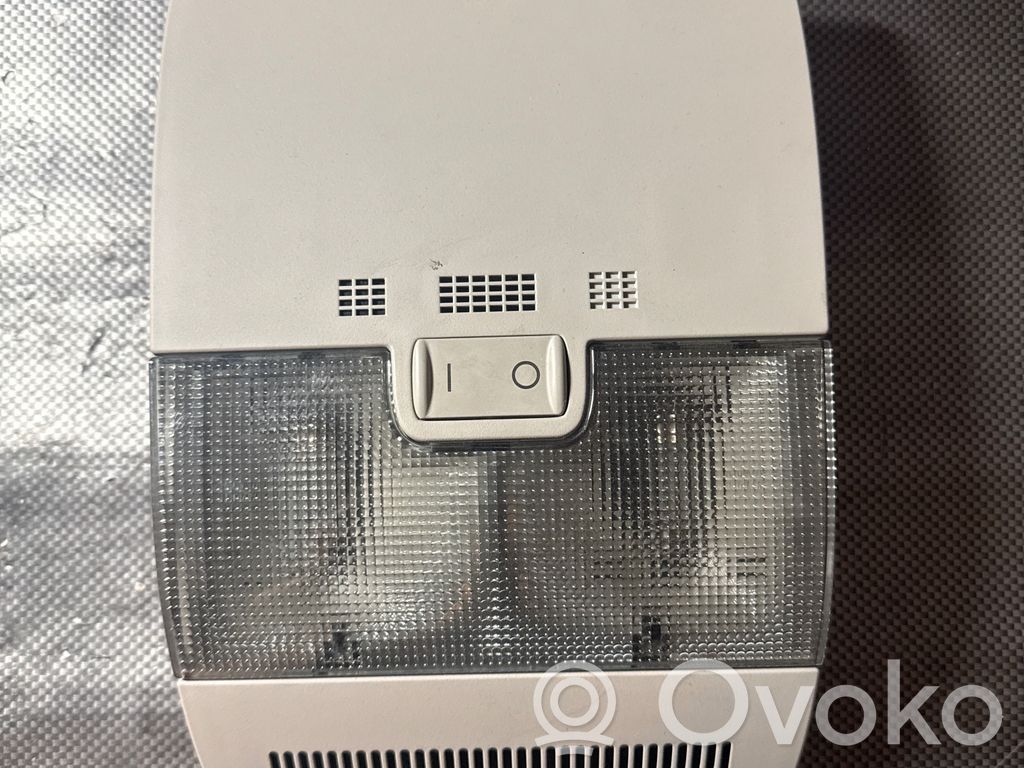 Światło fotela przedniego   70103105,8P0951177,060248111,H04S002