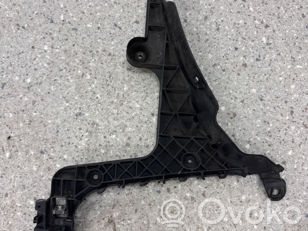 Audi A3 S3 8P Soporte de montaje del parachoques trasero 