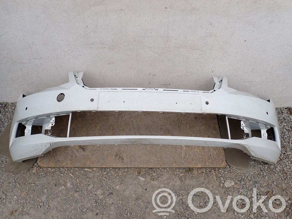 Parachoques delantero   3V0807221,3V0807221