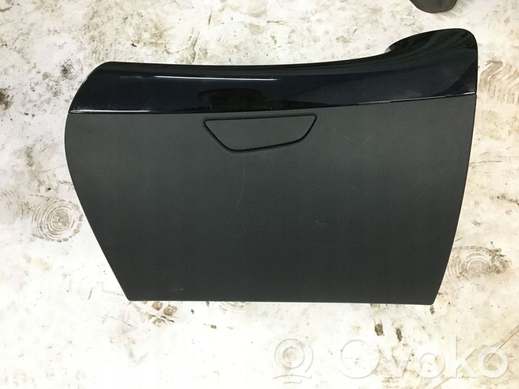 Daiktadėžė   685000520R