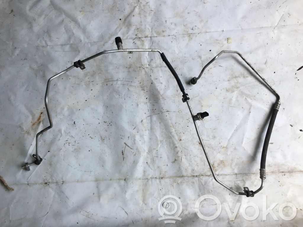 Renault Captur Ilmastointilaitteen putki (A/C) 