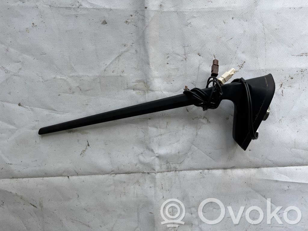 Renault Clio V Radion antenni 