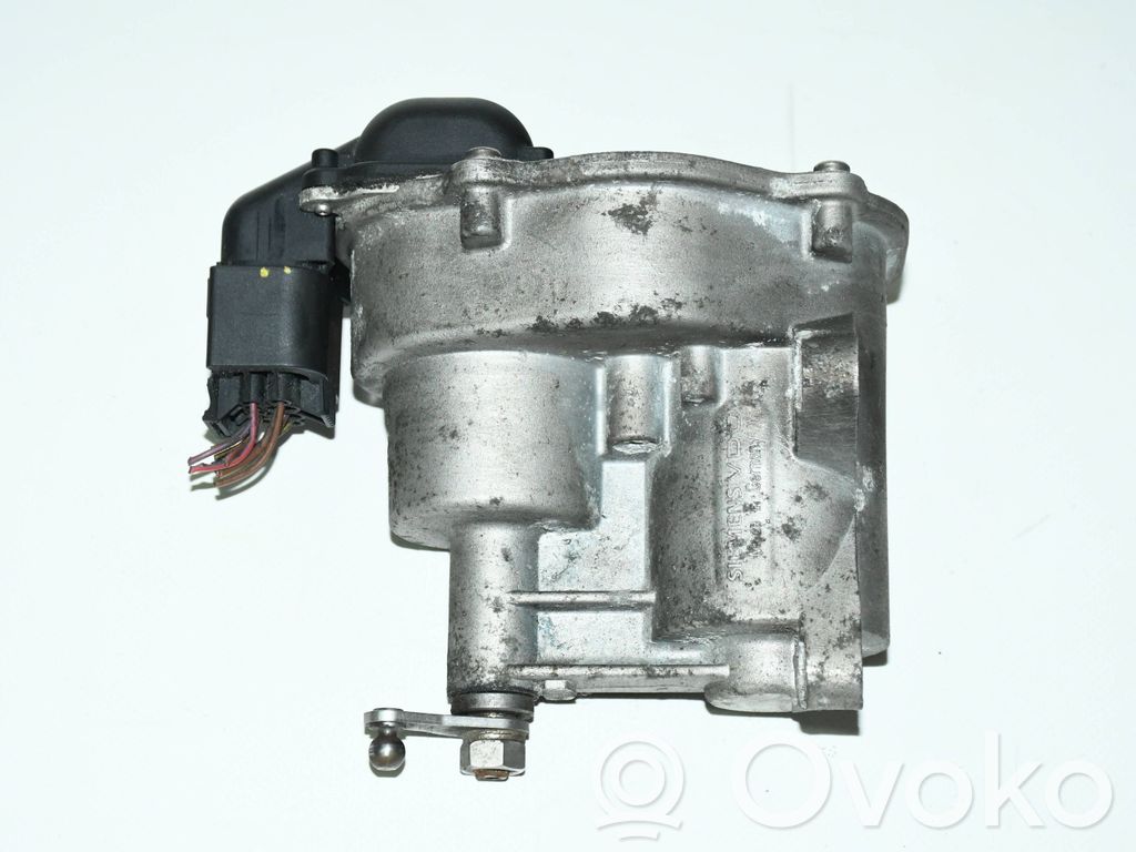 Throttle valve   7834494