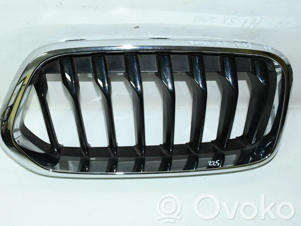 BMW X2 F39 Front grill 