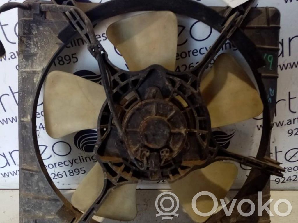 Suzuki Baleno EG Lodówka samochodu dostawczego 