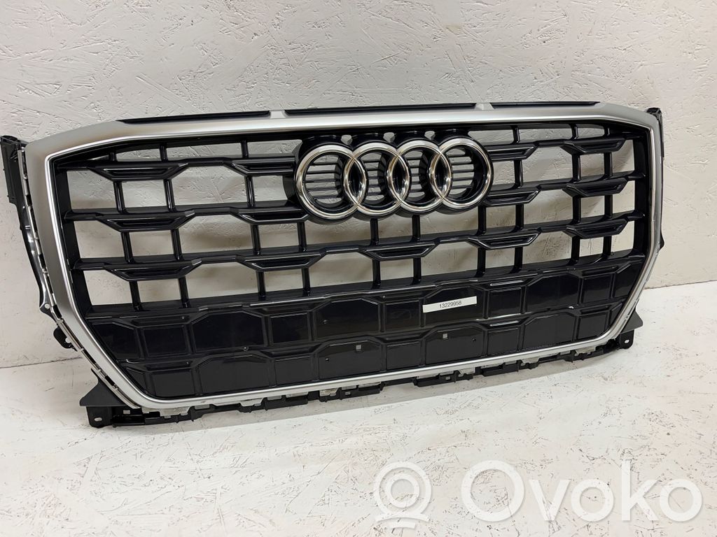 Audi Q2 - Front bumper upper radiator grill 