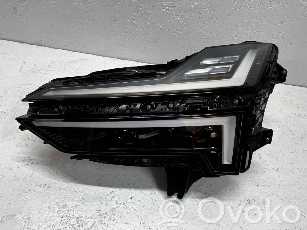 Polestar 4 Scheinwerfer 