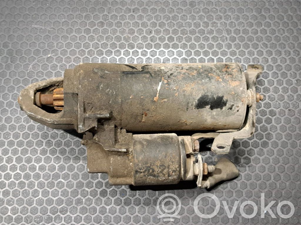 Audi A8 S8 D2 4D Starteris 