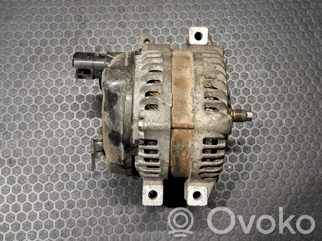 Honda CR-V Alternator 