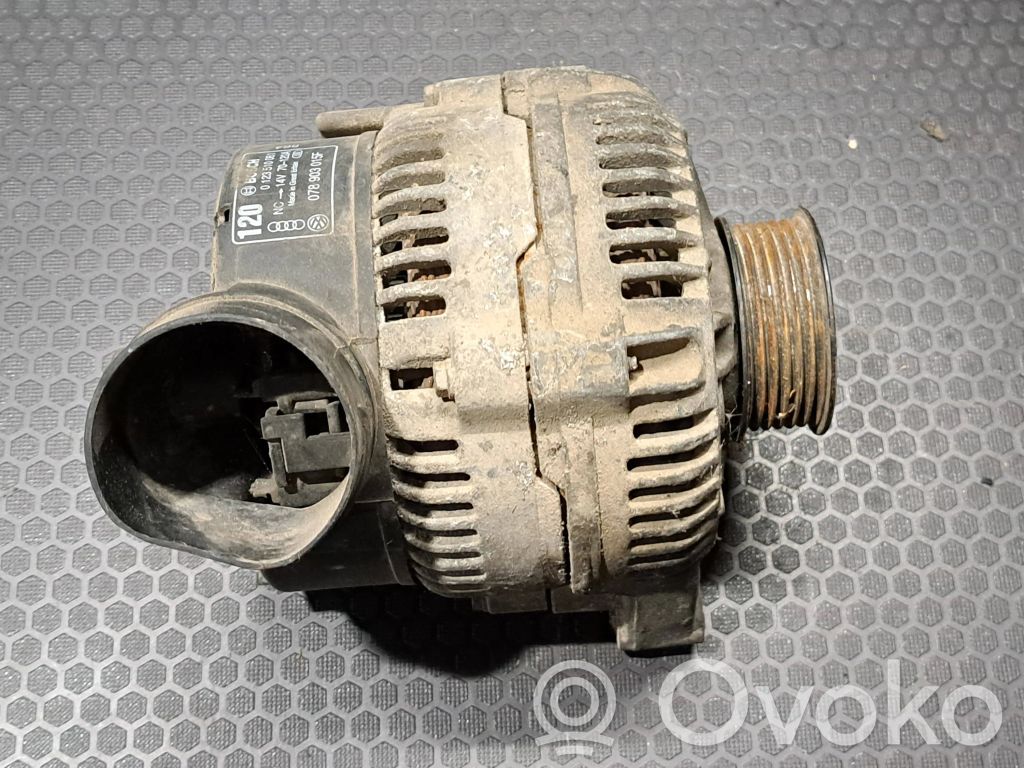Audi A6 S6 C5 4B Ģenerators 