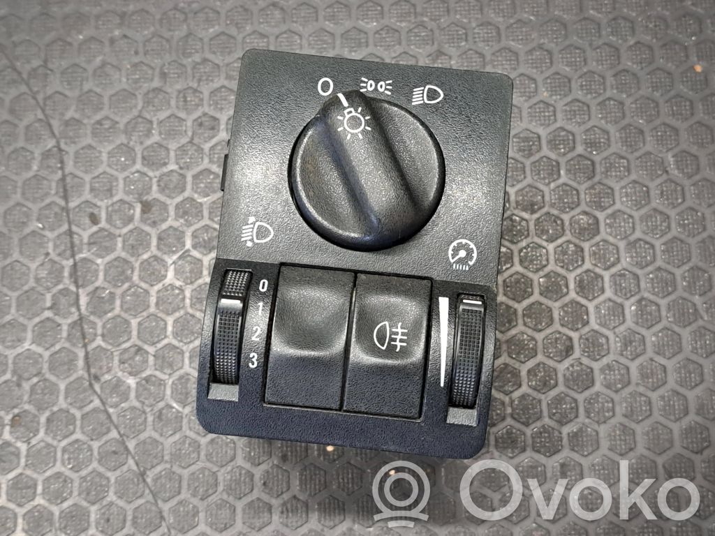 Opel Astra G Interruptor de luz 