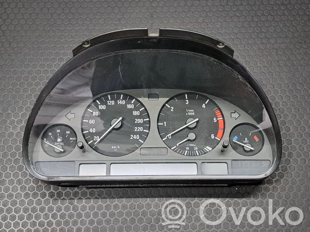 BMW 5 E39 Nopeusmittari (mittaristo) 