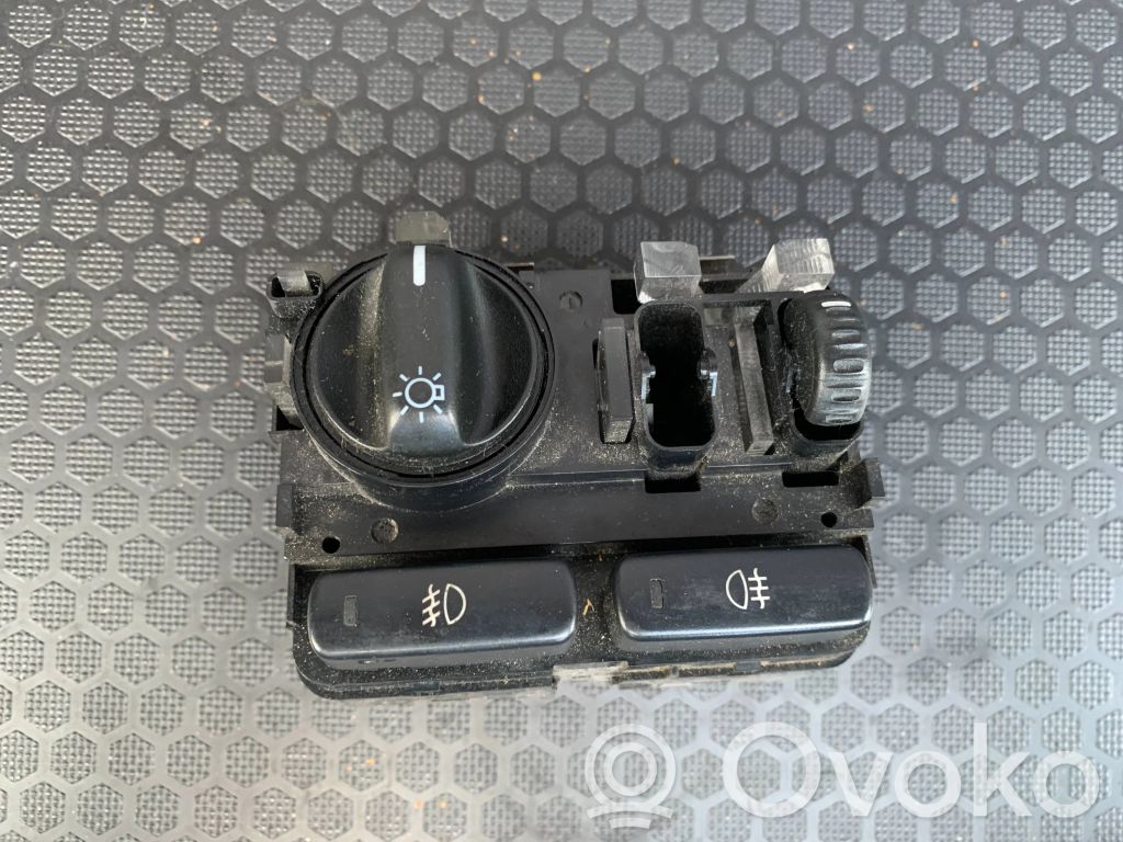 Volvo XC90 Light switch 