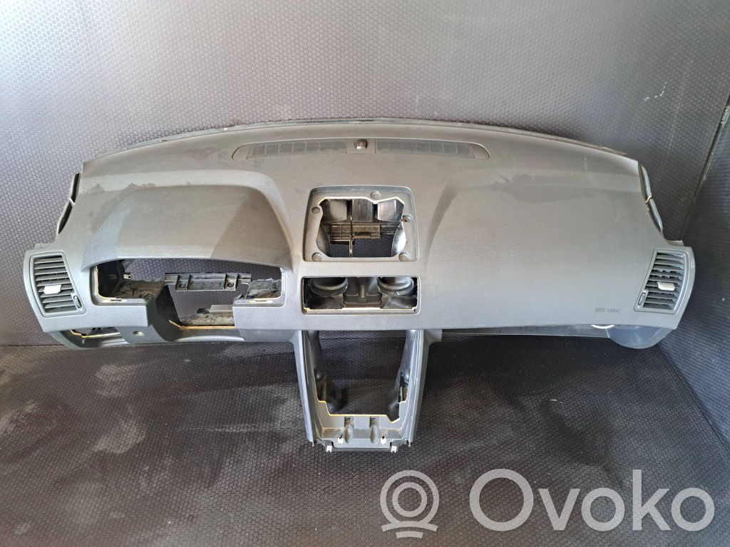 Volvo XC90 Панель 