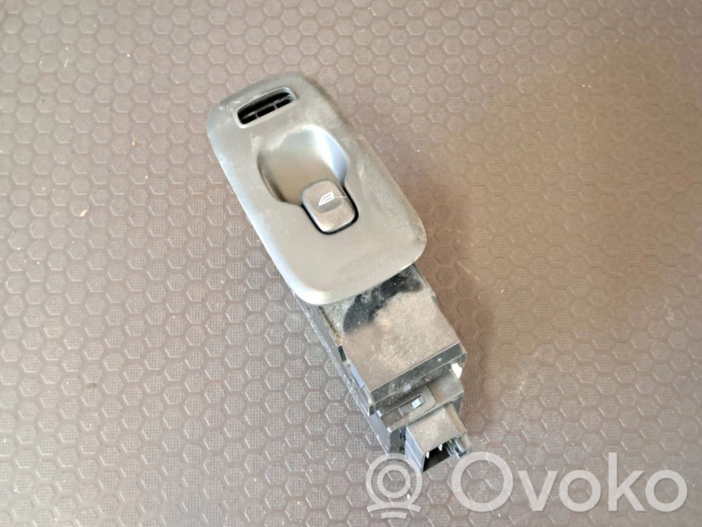 Volvo XC90 Electric window control switch 