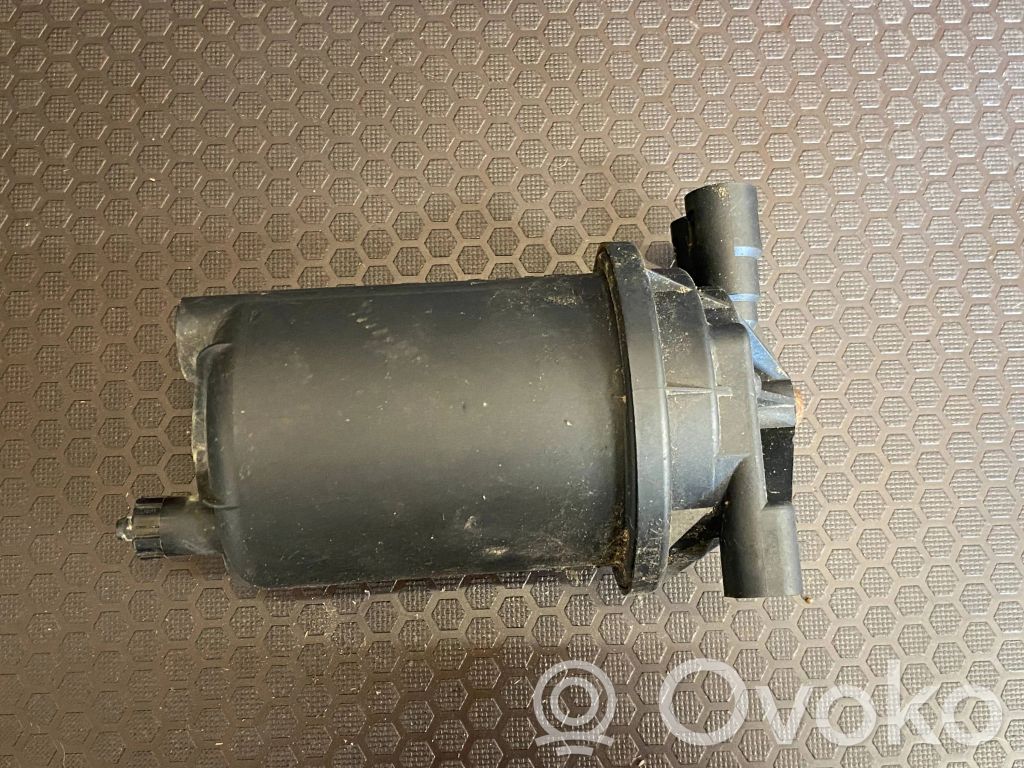 Opel Vectra B Fuel filter housing 